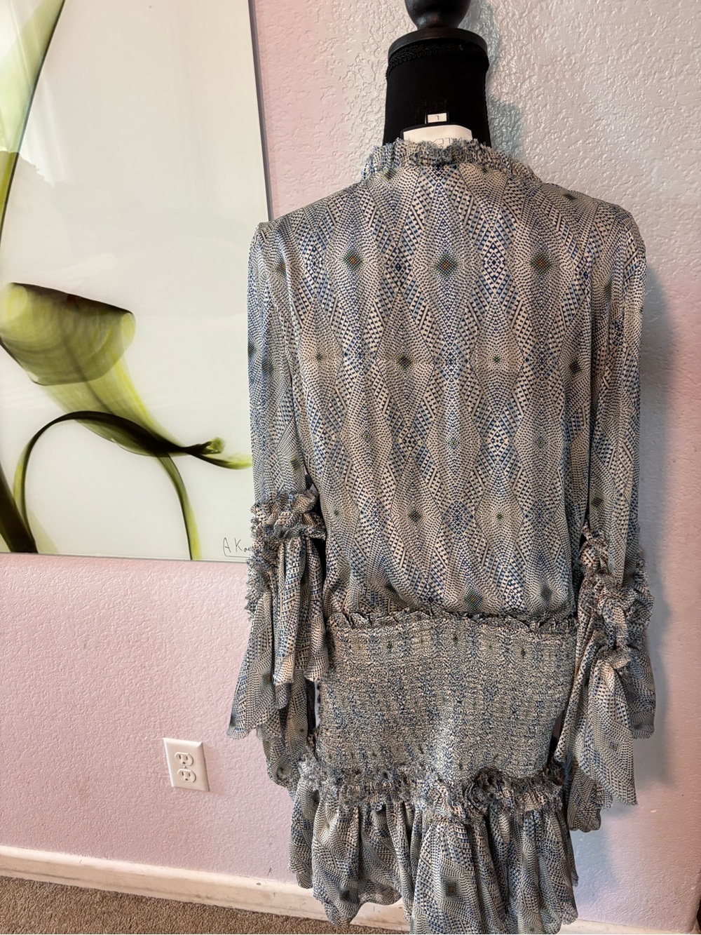 Alexis Leannie ruffle dress size large - Picture 4 of 6